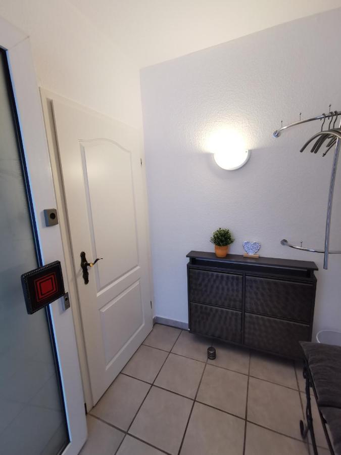 Schoene 3-Zimmer Erdgeschosswohnung Am Bergpark,Unesco,Therme,Train, Wilhelmshoeher Allee 329 Kassel Dış mekan fotoğraf