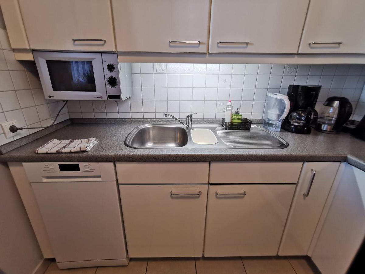 Schoene 3-Zimmer Erdgeschosswohnung Am Bergpark,Unesco,Therme,Train, Wilhelmshoeher Allee 329 Kassel Dış mekan fotoğraf